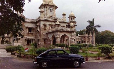 Indore Tourism And Travel Guide (2024)