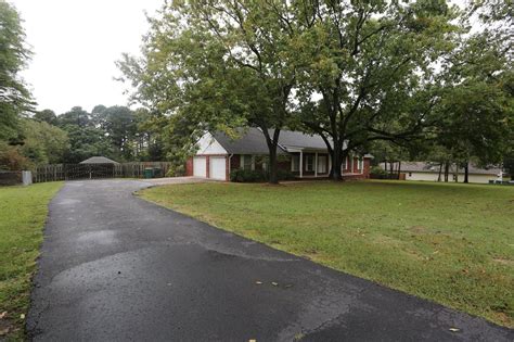 530 Old Post Rd, Russellville, AR 72802 - See Est. Value, Schools & More