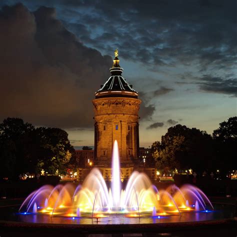 Mannheim was beautiful last night. : r/germany