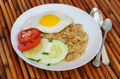 Nasi Goreng (Indonesian Fried Rice) - Tara's Multicultural Table