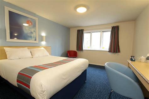 Travelodge Bangor Wales Rooms: Pictures & Reviews - Tripadvisor