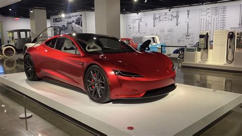 Tesla ยืนยันว่า Roadster รุ่น SpaceX package นั้นจะมีอัตราเร่ง 0-96 km/h ภายใน 1.1 วินาที ...