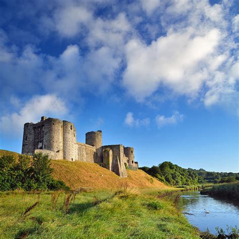 Kidwelly Castle 1 Photograph by Phil Fitzsimmons - Fine Art America