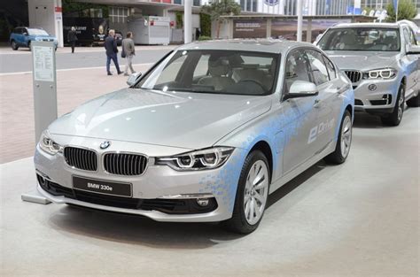 BMW range expands with three new plug-in hybrids | Autocar