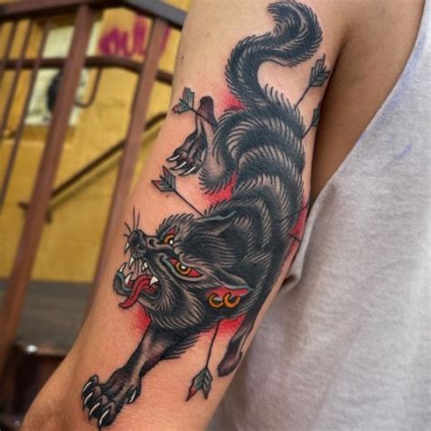 20+ Beautiful Wolf Tattoo Designs You'll Love - tattoogenda.com