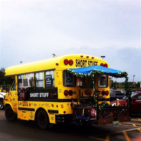 Colorful day in the Walmart parking lot! 😳😯😂 | Parking lot, Walmart, Color