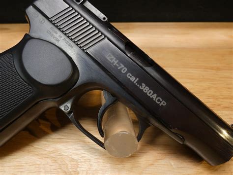 Russian Izhevsk IZH-70 Makarov – .380 ACP | D4 Guns