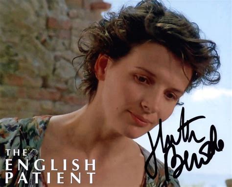 "The English Patient" Juliette Binoche Signed Photograph - CharityStars