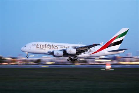 Emirates Airbus A380 Landing on Runway, Night View Editorial Photo - Image of airport, airports ...