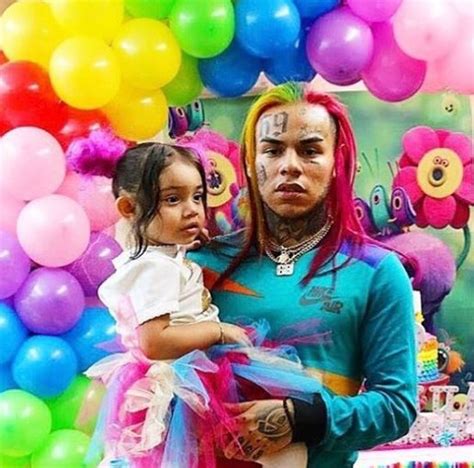 Tekashi 6ix9ine's Baby Mama Sara Molina (Bio, Wiki)