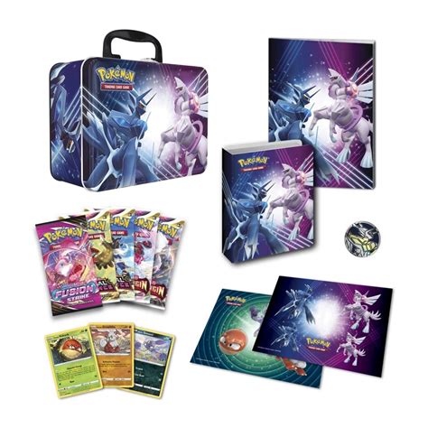 Pokémon TCG: Collector Chest (Fall 2022) | Pokémon Center UK Official Site