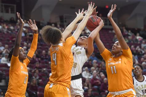 No. 21 Texas A&M women's basketball team cruises past Tennessee