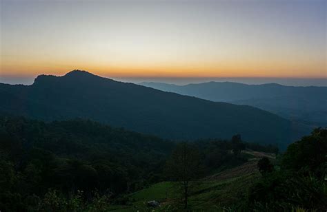 Phu Chi Fa: The Best Sunrise Spot in Thailand? - Jonistravelling