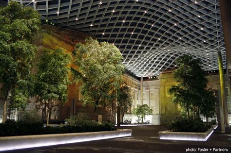 The Donald W. Reynolds Center home of the Smithsonian American Art Museum and National Portrait ...