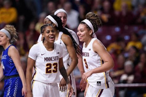 Gopher Women Beat Air Force to Move to 7-0 and jump to #14 in AP Poll ...