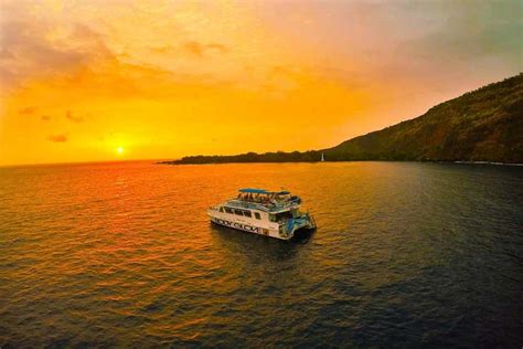 Sunset Dinner Cruise in Kealakekua Bay, Hawaii Island - Civitatis