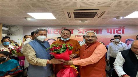 Pushkar Singh Dhami Sworn in as new Uttarakhand CM | INDToday