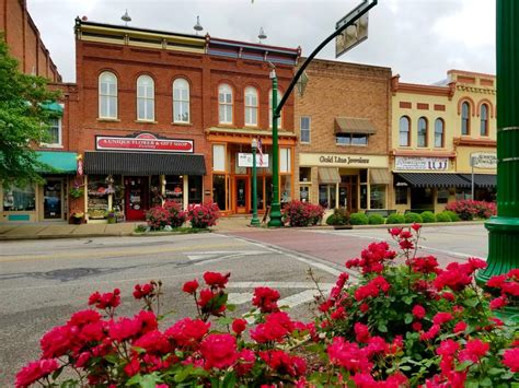 5 Reasons You Should Visit Marietta, Ohio - Ohio Girl Travels