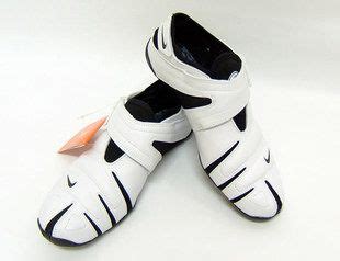 Nike Taekwondo Fighter Spirit Shoes | Taekwondo shoes, Martial arts shoes, Taekwondo gear