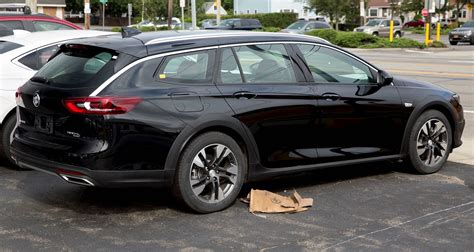 2019 Buick Regal 5-Door Wagon Essence AWD