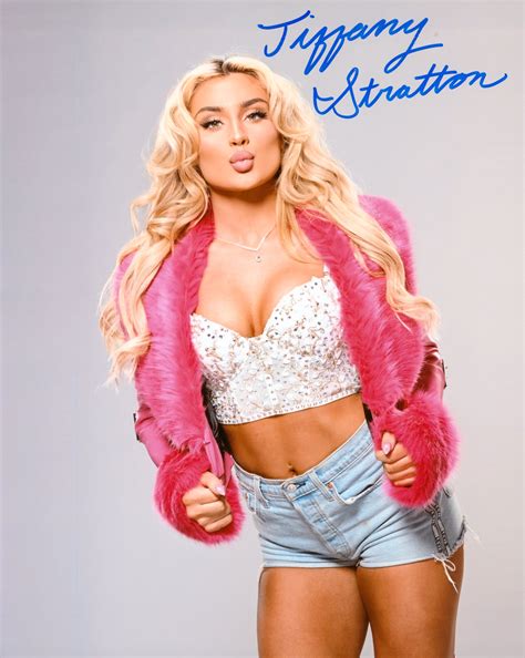 Tiffany Stratton signed 8x10 Photo – Signed By Superstars