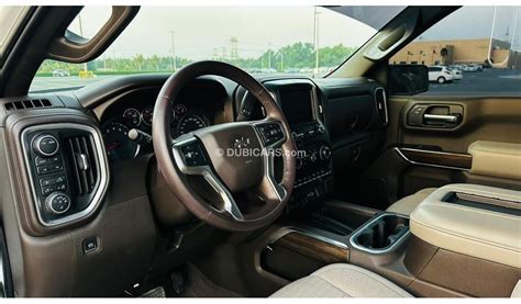 Used Chevrolet Silverado Trail Boss 2020 for sale in Dubai - 694260