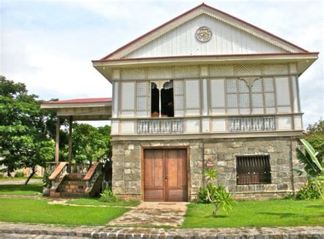 Traditional Philippine Houses