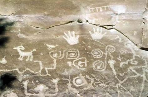 A Hopi petroglyph in Mesa Verde National Park. The boxy spiral shape near the… | Pictograph ...