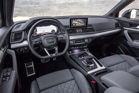 2018-Audi-Q5-20-TFSI-Euro-Spec-interior - Motor Trend en Español