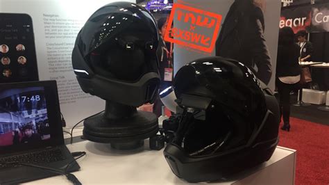 Smart motorcycle helmet comes with speakers and rearview camera