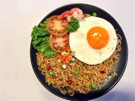 Hasil gambar untuk mie instan telur | Foto makanan, Food design, Resep ...