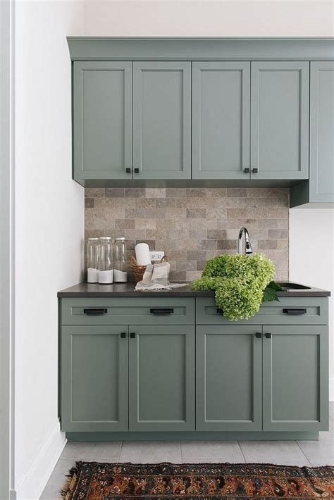 36 Lovely Kitchen Cabinets Colors Ideas That You Should Apply | Green kitchen cabinets, Interior ...