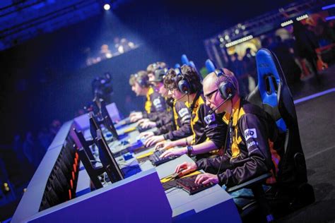 E-sports promoter ESL becomes world's biggest video-game events company - Los Angeles Times