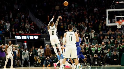 'Dame Time' officially begins in Milwaukee as Damian Lillard hits buzzer beater to lift Bucks ...