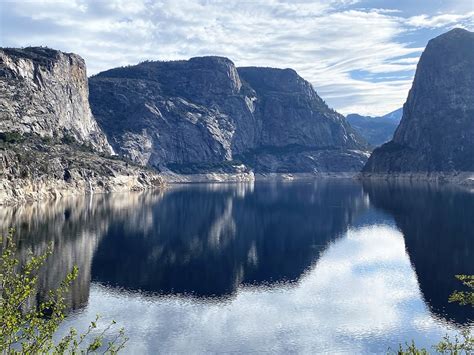 Hiking Hetch Hetchy: Waterfalls, Wildflowers and Old Trails | Sierra News Online