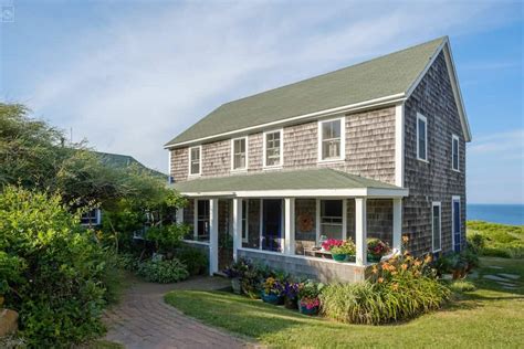 [UPDATED] 30 Dreamy Beach Rhode Island Vacation Rentals (2021)