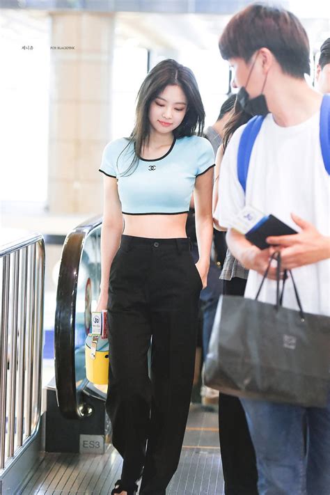 Blackpink kim jennie 김제니 airport fashion at gimpo airport 180722 공항패션 ...