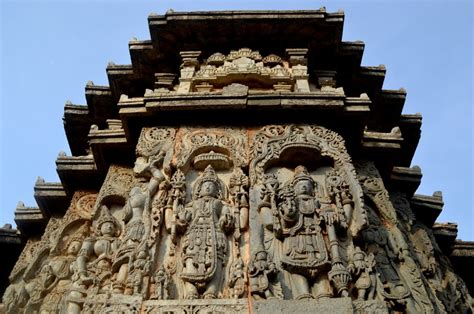 Halebidu | A Complete Guide to Magnificent Sculptures! - Travel Twosome