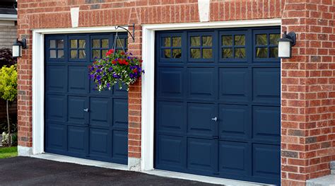 Garage Door Paint Color Inspiration | Sherwin-Williams | Garage doors, Garage door colors ...