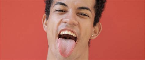 Coated tongue: Symptoms, causes, treatment | CURAPROX