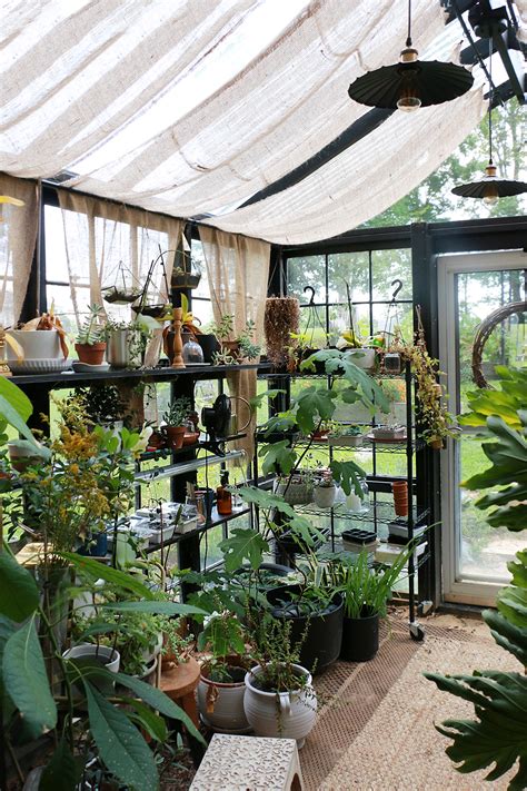 15 Greenhouse Decorating Ideas That Add Charm