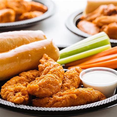 Epic Wings Heads North for Expansion to Los Angeles | What Now Los Angeles