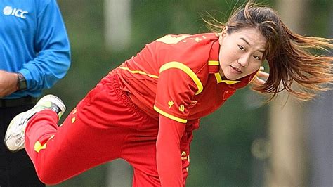 WBBL 2016: Brisbane Heat sign Chinese cricket star Yingying Li for second season of Women’s BBL ...