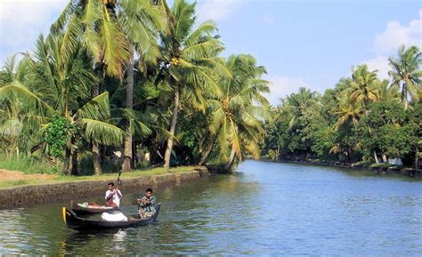 Best Time To Visit Kerala - SkywayTour