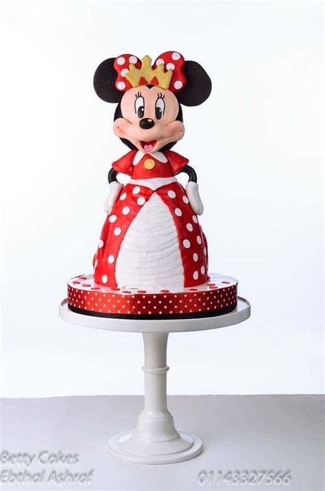 3D minnie mouse cake - Decorated Cake by BettyCakesEbthal - CakesDecor