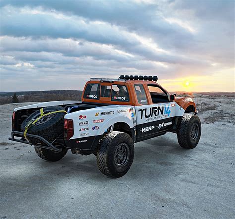 This Nissan Frontier Off-Road Racer Is Powered By A 600-HP Z Engine ...