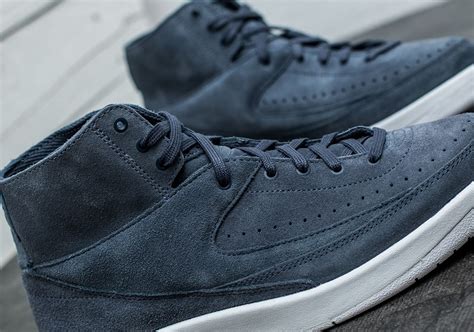 Air Jordan 2 Decon Thunder Blue 897521-402 | SneakerNews.com