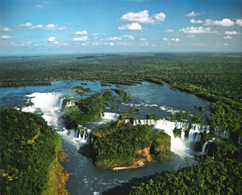 [Ukie_Create]: Air terjun Iguazu Terindah Didunia