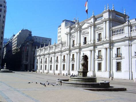 Free tourist attractions in Santiago de Chile - The Travel Enthusiast ...