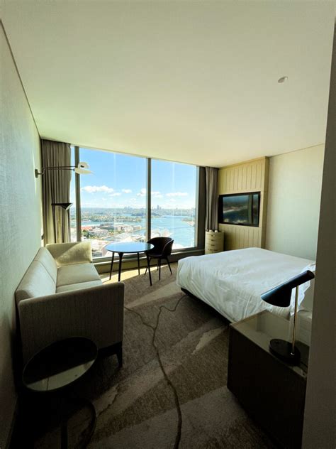 Sofitel Sydney Darling Harbour - Twoluggagetrip.com